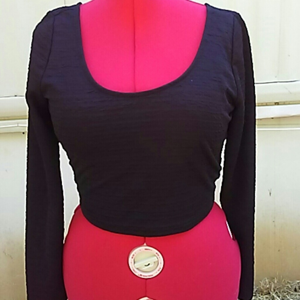 Long Sleeve Crop Top